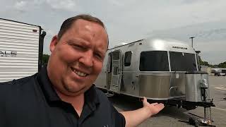 Used 2018 Airstream Classic [upl. by Oiragelo]