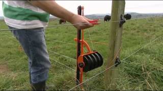 Gallagher Smart Fence Break Feeding Fence Installation [upl. by Onirefes]