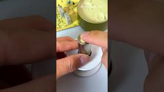 lithium 8650 Battery Soldering Tips [upl. by Blood]