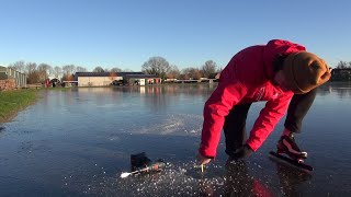 Iet giet oan Schaatspret bij IJsclub Waarland [upl. by Budge637]