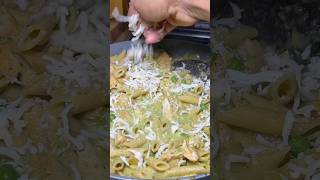 Pasta con pollo receta shorts [upl. by Anuahsat]