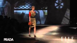 Prada Milan Fashion Week Otoñoinvierno 20132014  Elle España [upl. by Herta]