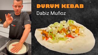 DABIZ MUÑOZ  Durum KEBAB de POLLO de corral con aromas del Mediterráneo y SALSA de YOGUR griego [upl. by Anwahsak821]