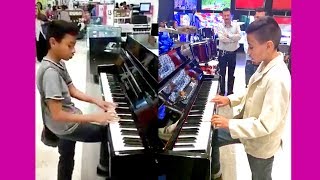 Liverpool Regala Piano A Gael El Niño Con Gran Talento En El Piano [upl. by Minda]