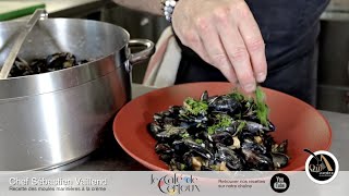 Recette des moules marinières à la crème du chef Sébastien Vaillend du Café de Certoux Genève [upl. by Halyhs156]