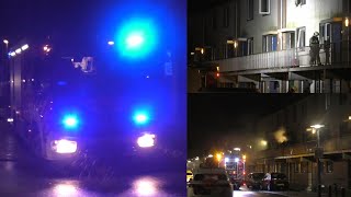 Brand in meterkast zorgt voor flink wat rook woningen ontruimt Brandweer Zuilen rukt uit [upl. by Rodablas]