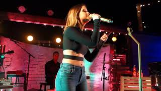 Maren Morris  The Middle  Pioneertown CA  April 13 2018 [upl. by Jehias]