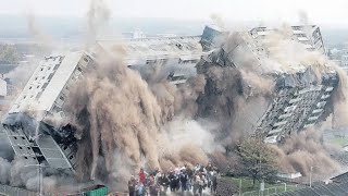 Powerful Earthquake in Iran Cracks Ground in Garmsar Damaging Homes [upl. by Avehstab]