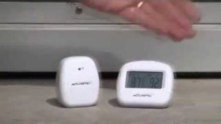 AcuRite Indoor  Outdoor Thermometer 00782 [upl. by Ahseela]