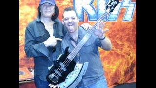 Gene Simmons signing my AXE BASS [upl. by Yhtac]