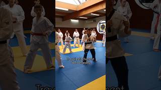 Travail relâchement de la hanche attrainingfit tkd taekwondo shorts sports karate poomsae [upl. by Hollingsworth]