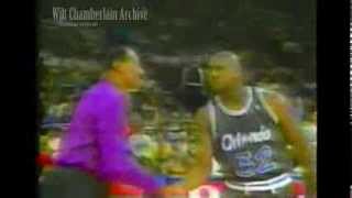 Wilt Chamberlain shakes hands with Shaq [upl. by Leirol335]