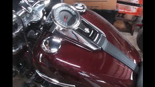 2018 Sport Glide FLSB locking fuel cap 61100129A and Dummy cap 57300128 swap out [upl. by Straus]