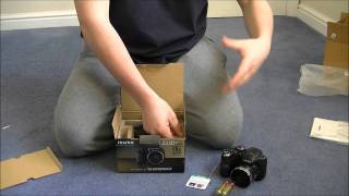 Fujifilm Finepix S2950 BRIDGE Unboxing [upl. by Etnaled806]