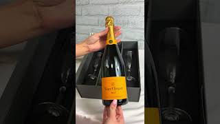 Veuve Clicquot Brut Champagne 75cl  Unboxing [upl. by Nimzzaj]