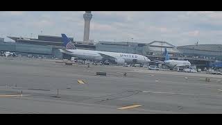 Jetblue flight leaving Newark Liberty International Airport for Tampa FL EWR to TPA [upl. by Holmann]