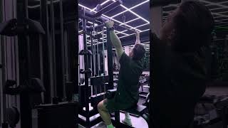 Lat pulldown  Wide grip  pronated [upl. by Caryn14]