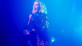 ANNA VISSI LIVE TRENO HOTEL ERMOU 3 01122017 ΤΡΕΝΟ ΑΝΝΑ ΒΙΣΣΗ [upl. by Nofets]