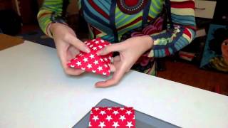 Tutorial biglietto natalizio semplice con tecnica origami [upl. by Elazaro]