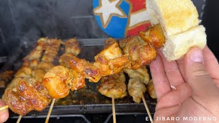 PINCHOS DE POLLO AL ESTILO DE PUERTO RICO LES MUESTRO EL TRUCO DEL MARINADO QUE USAN LOS PINCHEROS [upl. by Lauber435]