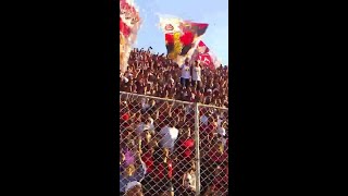 WAGNER LEONARDO JOGADOR DO VITÓRIA ASSISTE JOGO JUNTO COM A TORCIDA  shorts  geglobo [upl. by Uird]