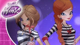 Winx Club  World of Winx  Ep6  The fashion week Clip  Urdu [upl. by Noid]