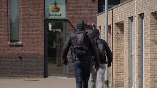 Oudenbosch Voor miljoenen uit kluisjes gestolen bij Rabobank aan de Kade [upl. by Yoral314]