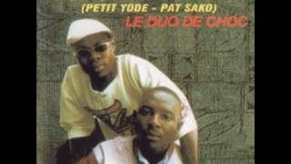 Petit Yode amp Pat Sako  EWE DUO CHOC  RETRO Zouglou Rare [upl. by Innej909]