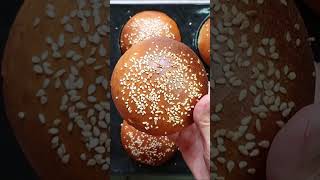 La recette des buns pour des hamburgers maison parfaits [upl. by Calloway614]