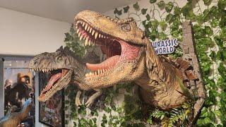 Infinity Studios Jurassic World TRex Bust UnboxingReview [upl. by Trainor]