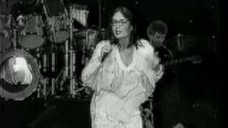 Nana Mouskouri  Milisse mou  live [upl. by Yllut]