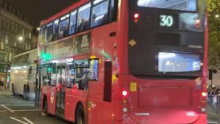 Here is the 30 bus in Kings Cross Monday 4 November 2024 [upl. by Adnahc]