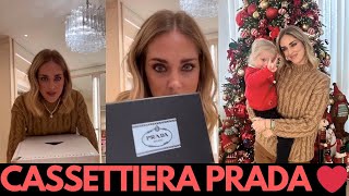 PRADA regala a Chiara Ferragni un intero mobile pieno di borse trucchi palle di Natale 😱💝💝 [upl. by Akili905]