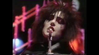 Siouxsie amp The Banshees Dear Prudence Top Of The Pops Xmas Edition 271283 [upl. by Fagen587]