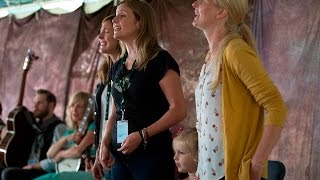 Ennis sisters at FOLK40  Folks Festival 2016 [upl. by Arinay819]