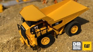 Diecast Masters 124 RC Cat® 770 Mining Truck [upl. by Edik]