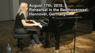 Valentina Lisitsa  Hannover rehearsals  Chopin Etude Op10 No1 C Major [upl. by Tanaka]