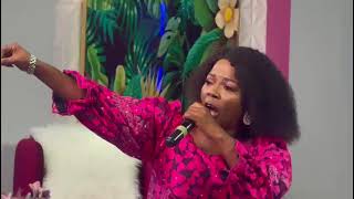 Mary Owusu Unquenchable Performance On Onua Show Time [upl. by Aniahs626]