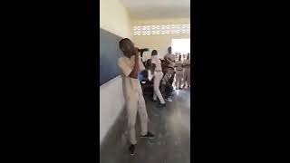 Prédication au Collège Aimé Césaire de Yopougon 2e Partie [upl. by Frazer]