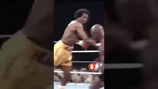 Round 1 Marvin Hagler vs Thomas Hearns😲Thomas Hearns vs Marvin Haglerboxing shorts viral [upl. by Aicillyhp]