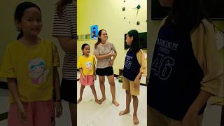 Mỹ Ý TV Làng nước ơi con tui lấy cây đàn của tui 🤣🤣myytv trendingshorts shorttrending [upl. by Vance201]