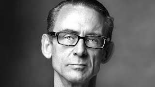 Novelist interviewChuck Palahniuk [upl. by Leelahk]