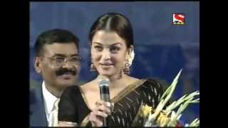 Aishwarya Speaking in Marathi at Umang 2007 [upl. by Jonette]