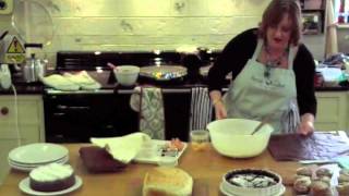 How to make Meringues with Sarah Whitaker at Aga Twyford [upl. by Nylaf]