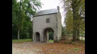 FrasnesLezGosselies La chambre échevinale et le château [upl. by Lauro602]