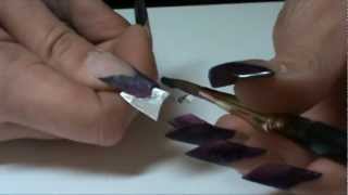 Tuto Réparer un faux ongle cassé [upl. by Yeblehs]