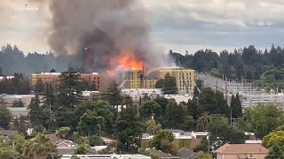 Massive fire prompts evacuations in Redwood City [upl. by Arolf]