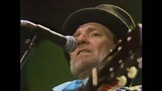 Willie Nelson New Years Eve Party 1984  Night Life with BB King [upl. by Teresa]