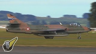 Hawker Hunter at RNZAF Ohakea [upl. by Nosyla]