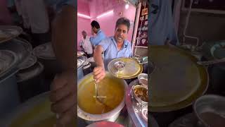 Bihari thali 😋 streetfood mostfamousfoodofdelhi subscribemychannel ❤️ [upl. by Mungam474]